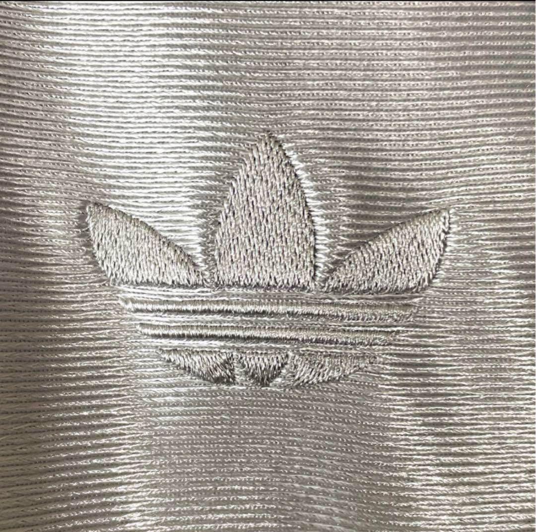 adidas シルバー トラックジャケットS アディダス