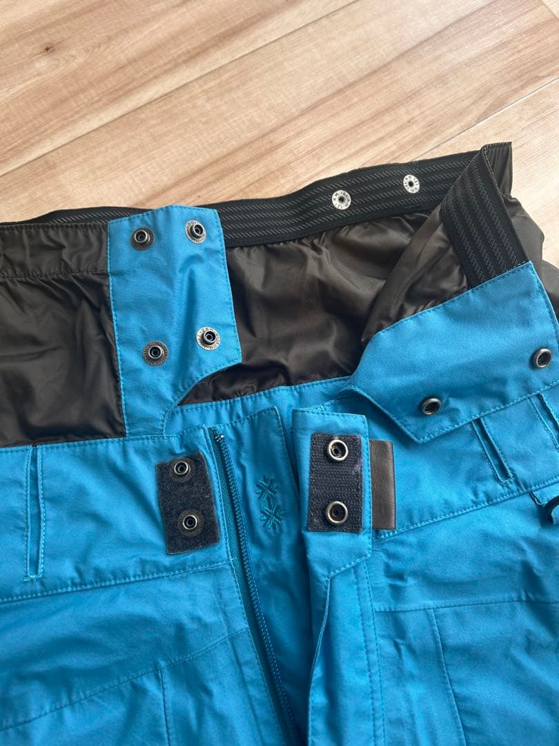 プリズム prhythm スノーボードウェア パンツ 青色 XSサイズ