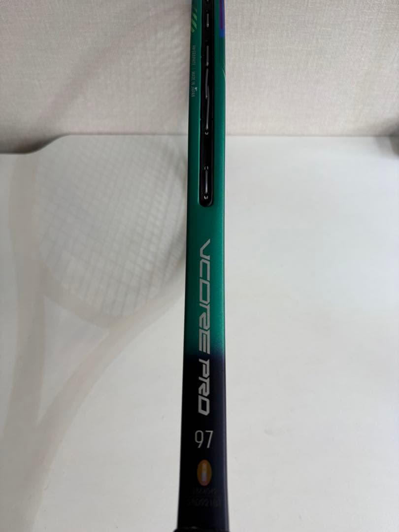 ヨネックス ブイコアプロ97 Vcore pro グリップ2