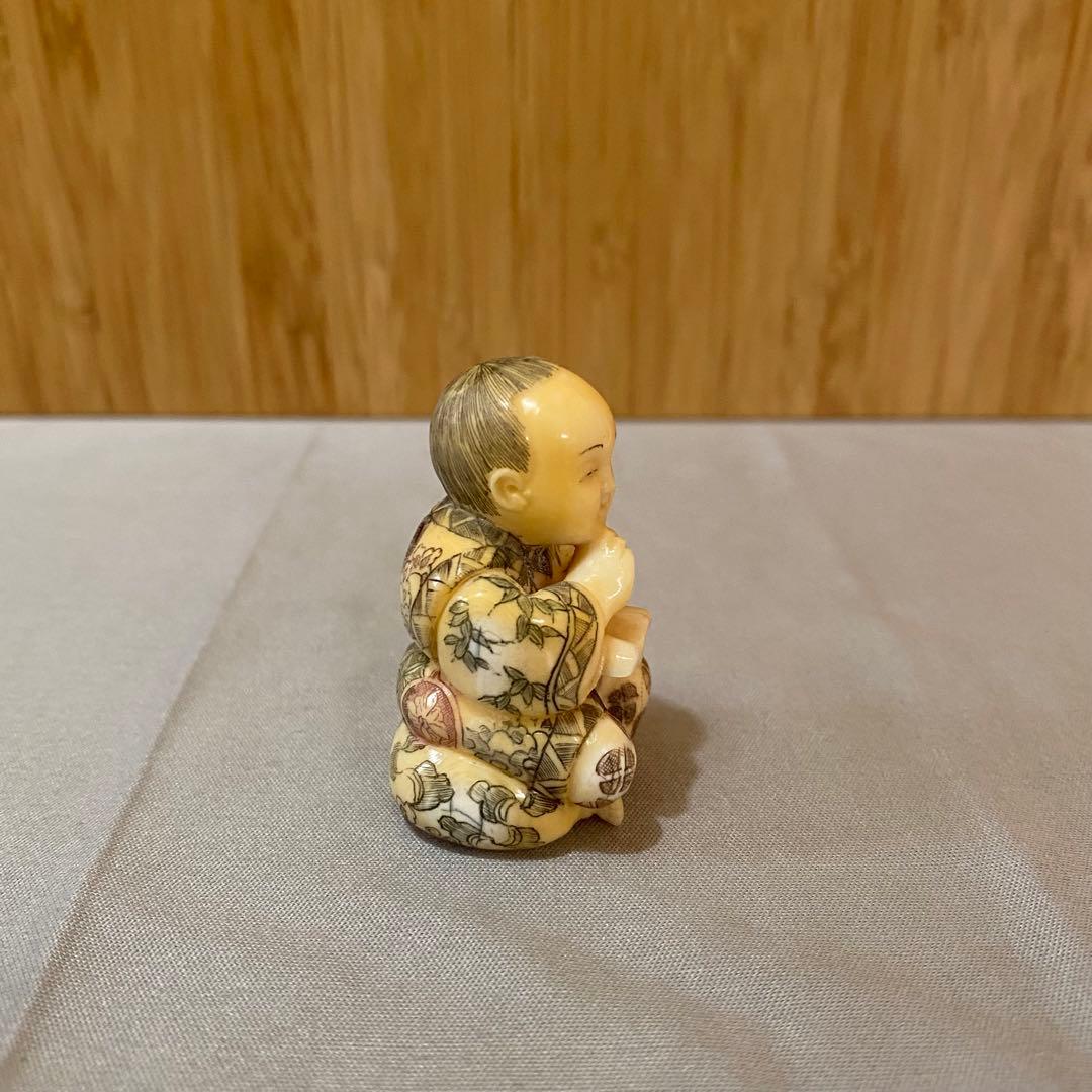 古美術 在銘 山口 カバ牙 根付 河馬 骨董 Netsuke 人物 彫刻⑧