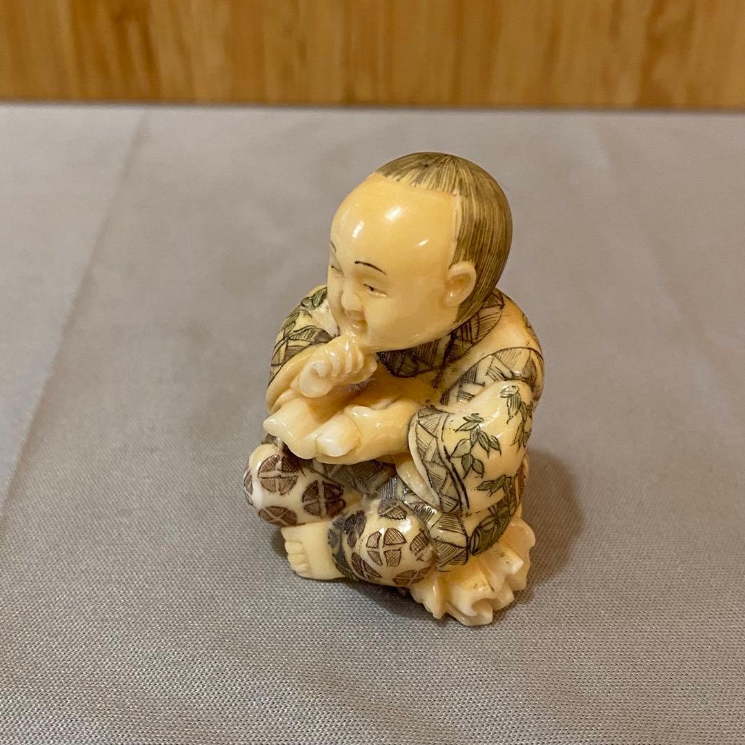 古美術 在銘 山口 カバ牙 根付 河馬 骨董 Netsuke 人物 彫刻⑧