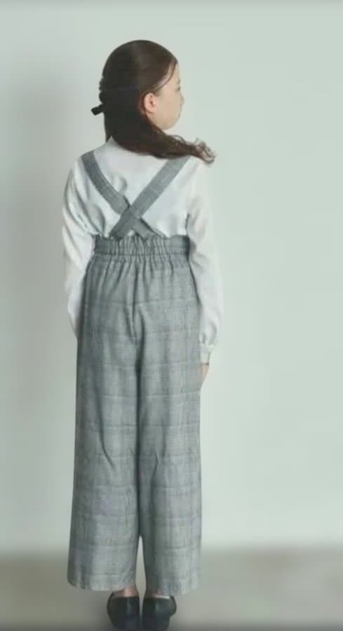 [ELLE en noir] エルアンノワール 卒業式 パンツスーツ　150