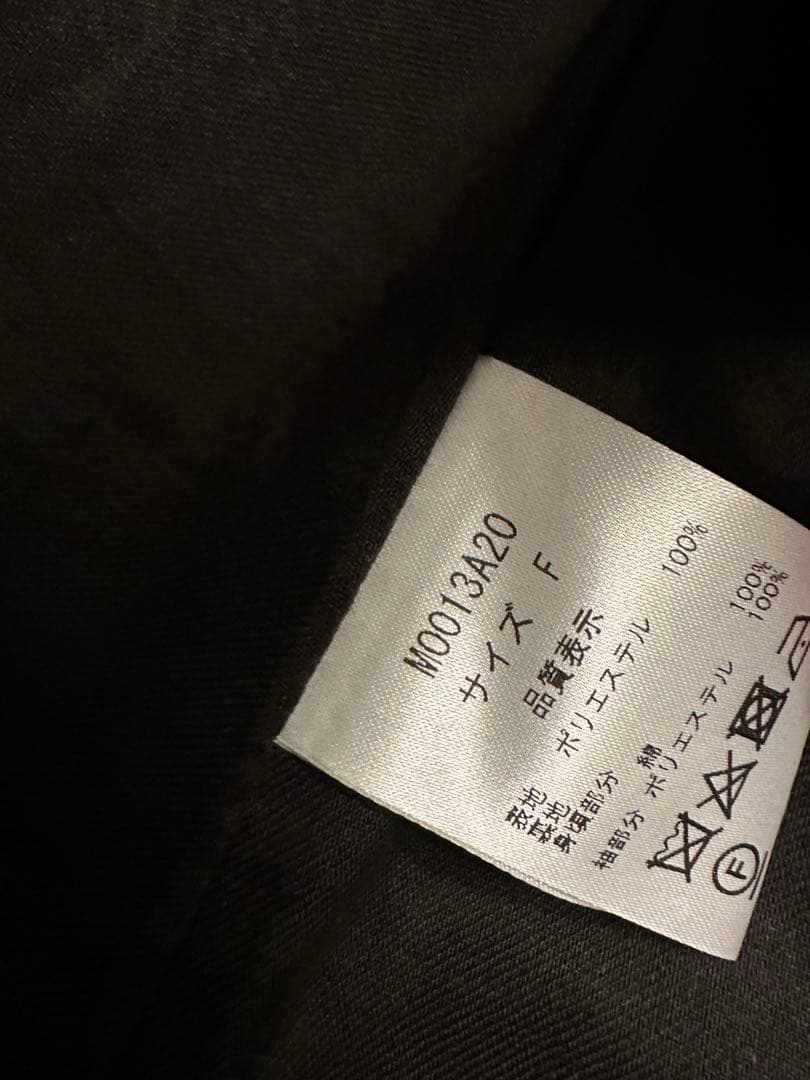 akiki 可愛いケープコート　ほぼ未使用　ブラック