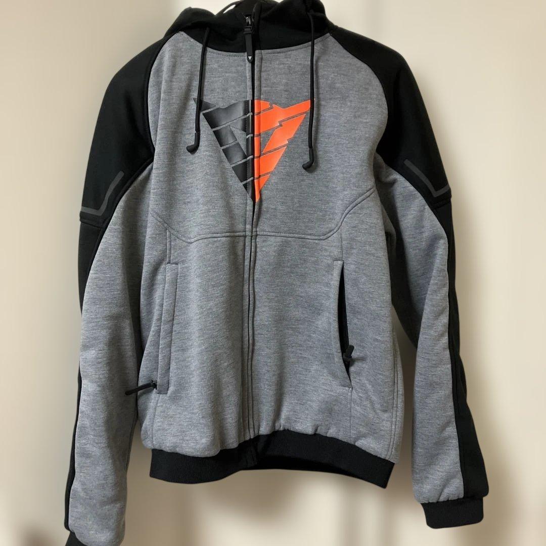 Dainese フード付き　セーフティパーカー