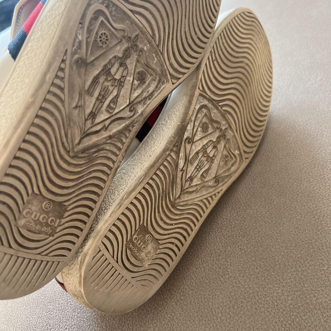 GUCCI アシメトリーデザイン ワッペンホワイトスニーカー 36ハーフ グッチ