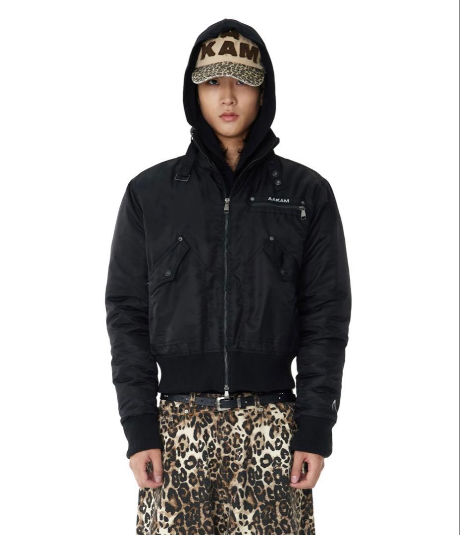 ジャケット・アウター AAKAM High-Neck Bomber Jacket (Black)