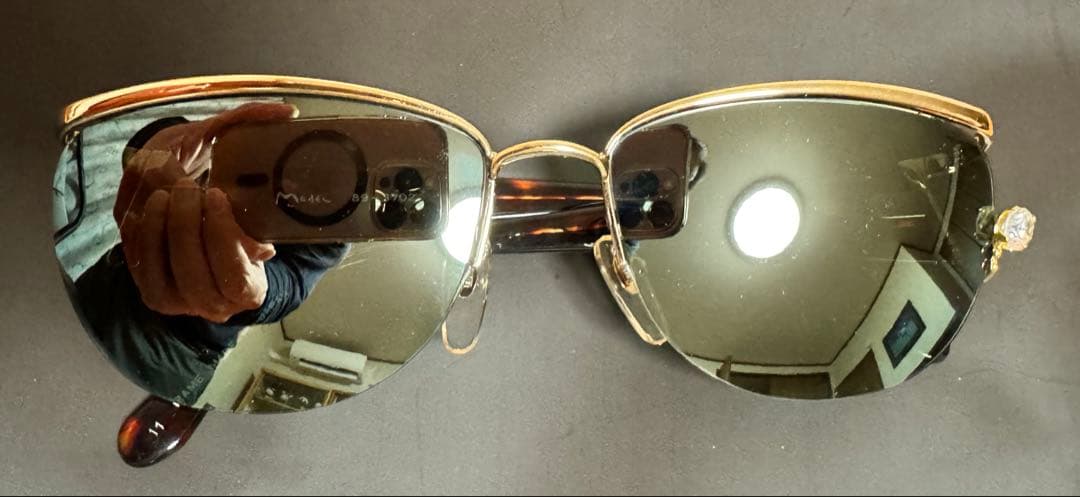 鈴木雅之　使用　サングラス　ミラーレンズ仕様 MEDEL メデル