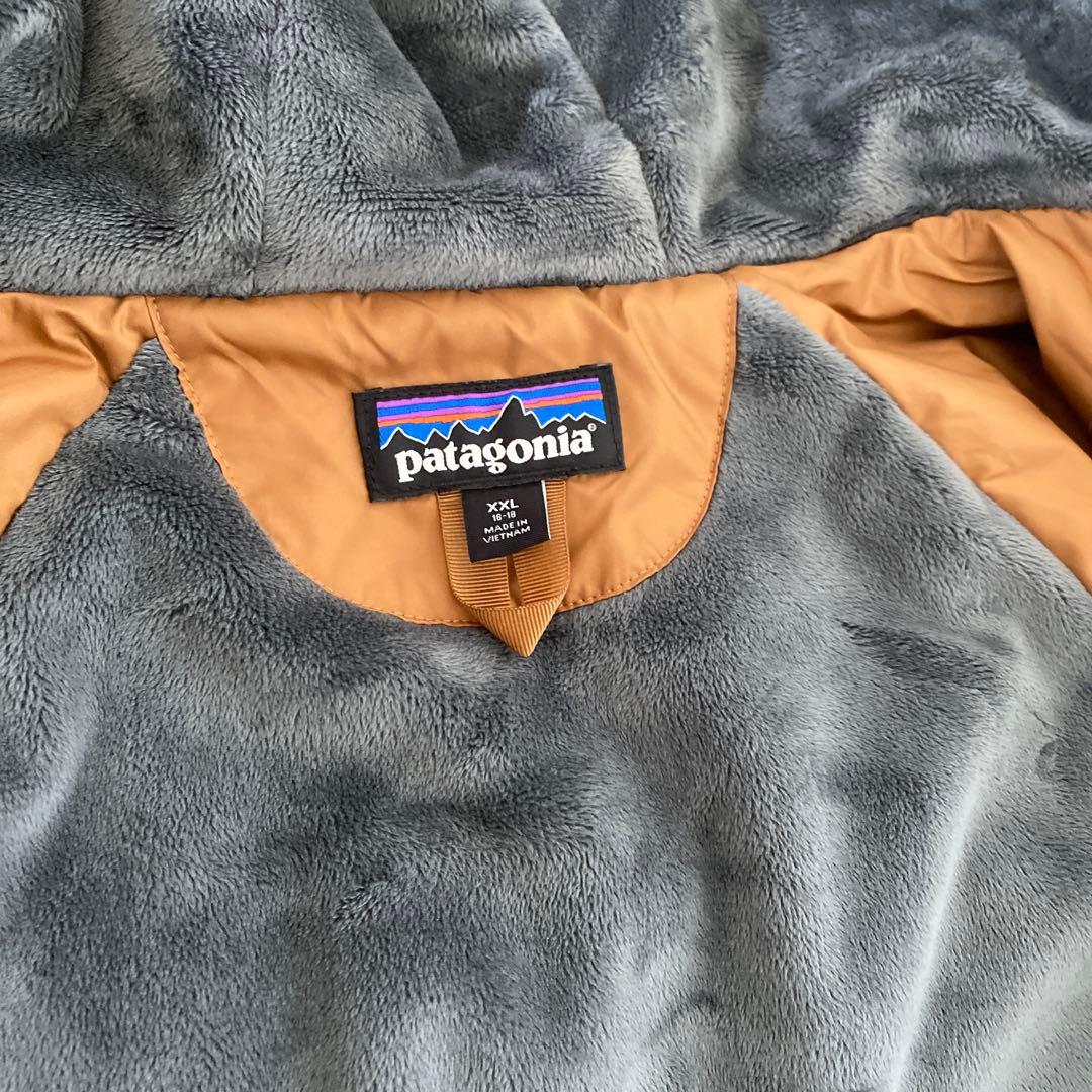 匿名配送 Patagonia フード付きグレージャケット