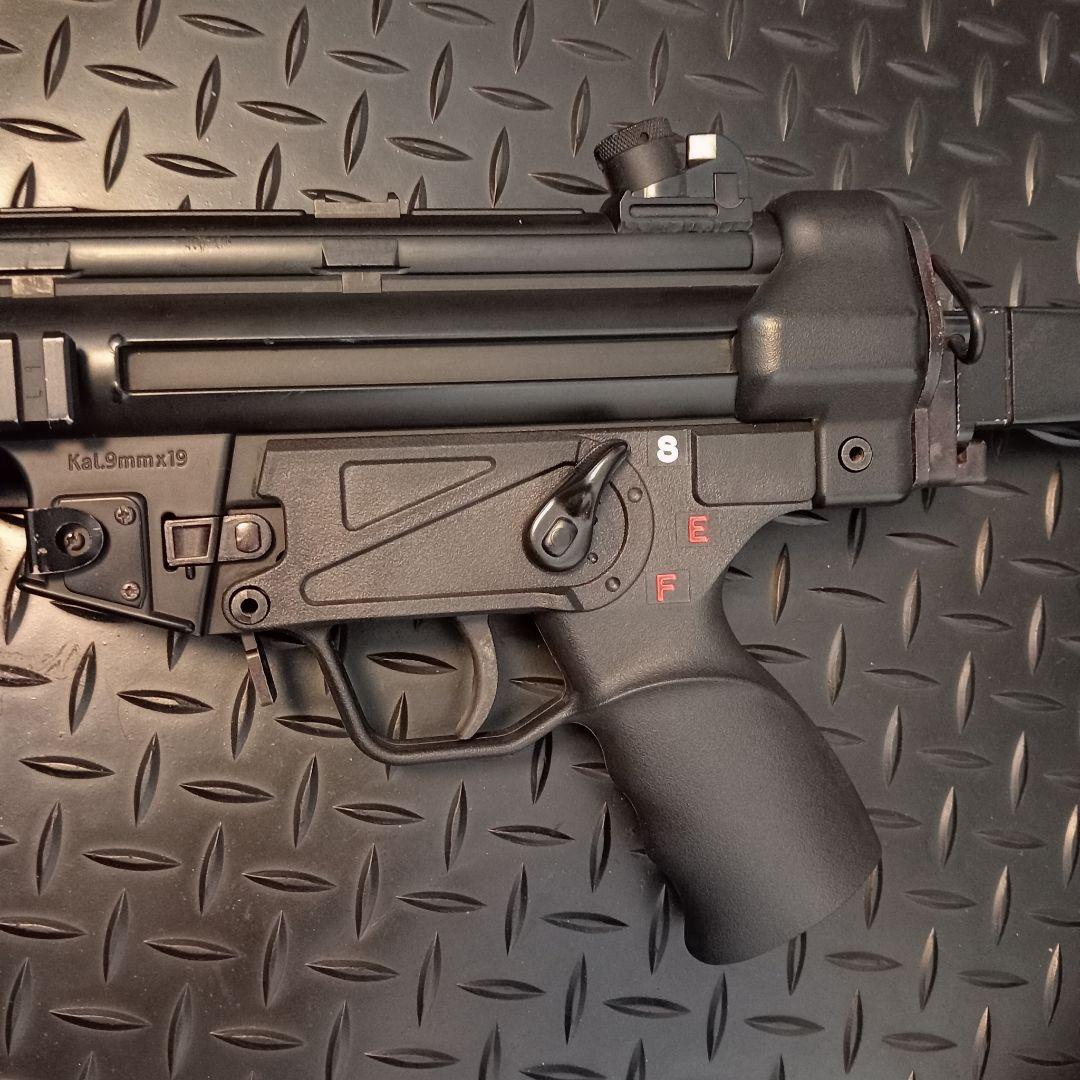 東京マルイ　MP5 　電動ガン