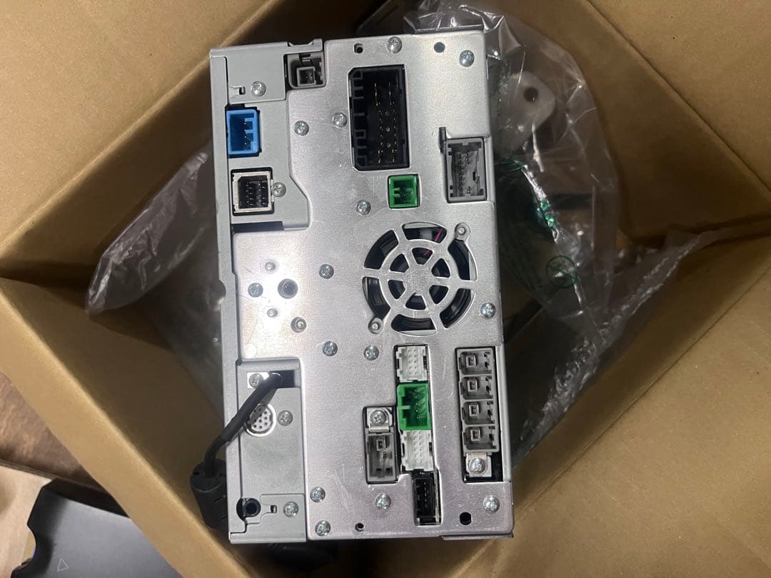 Clarion MAX809 カーナビ 7インチ