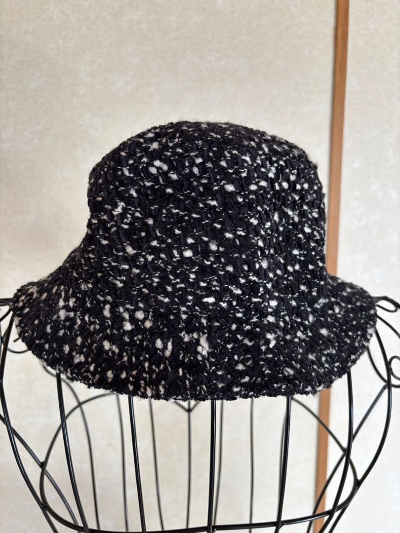 MONCLER バケットハット ほぼ黒（濃い紺色）と白の混合…秋・冬向け