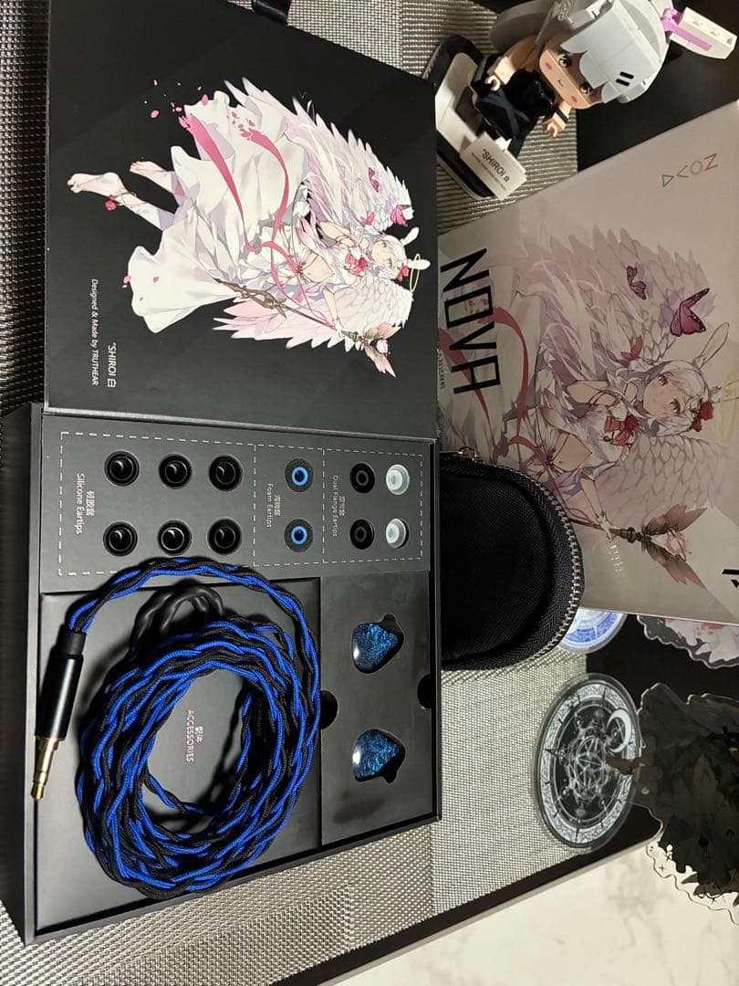 Turthear NOVA イヤホン