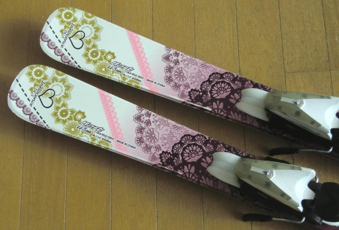 ■■送料無料■Hart■女性用スキー4点セット■板143/靴23■WAX済■■