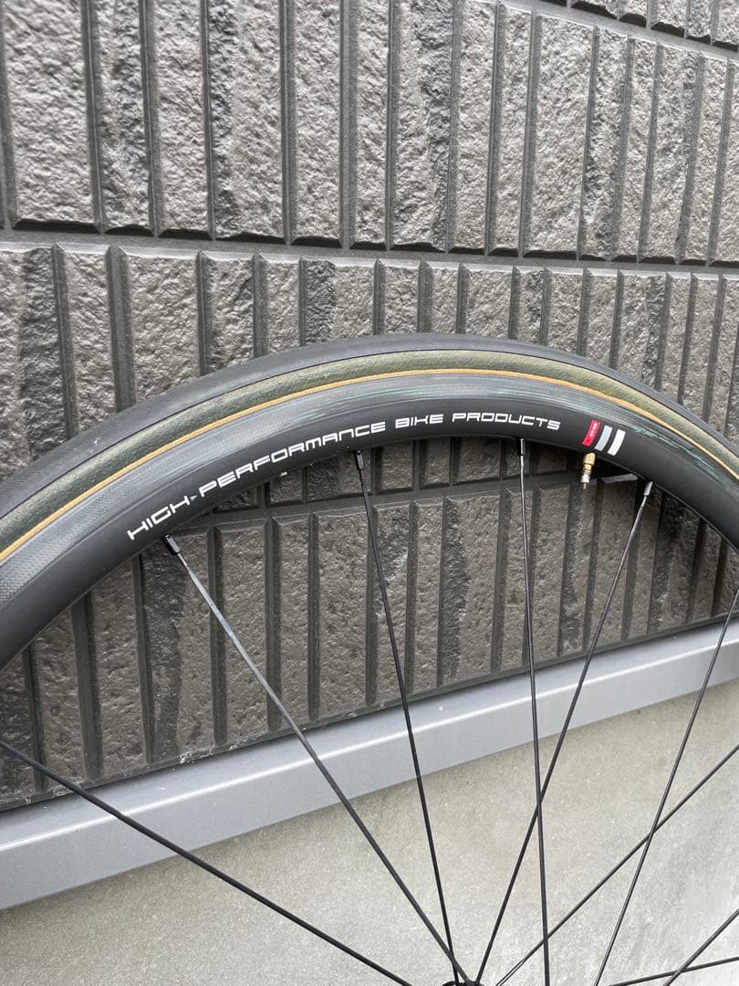 最終値下げ！TOKEN T28 カーボンホイール　1132g