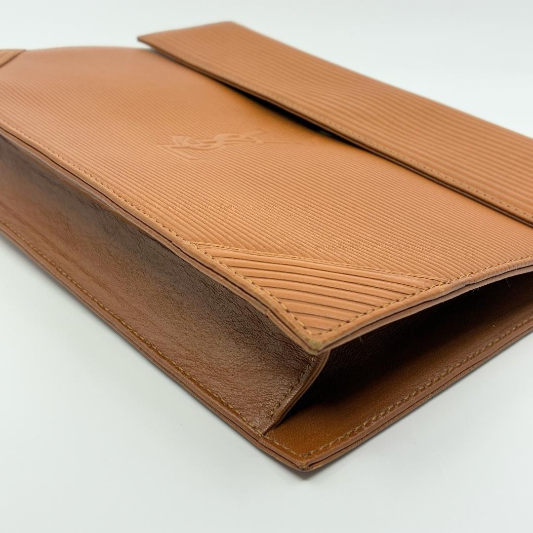 YSL イブサンローラン サンローラン クラッチバッグ A1326A9