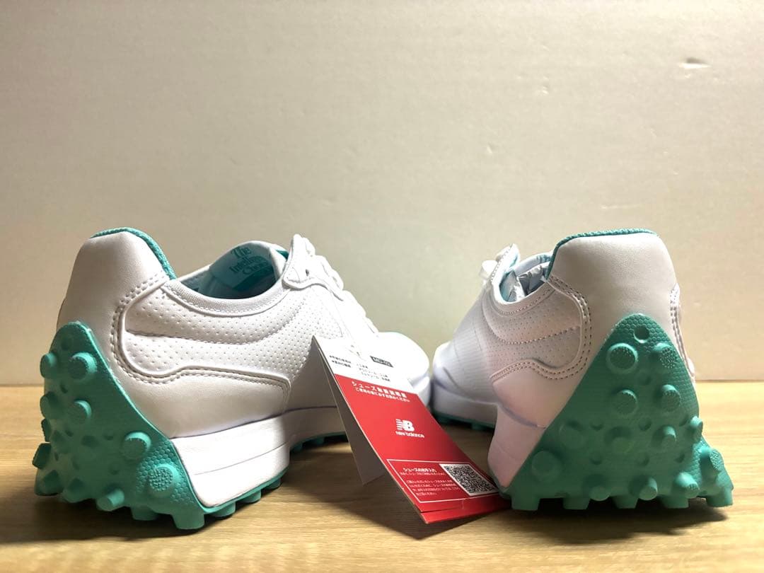 未使用 24.5cm D ニューバランスゴルフシューズ WGS327ACホワイト