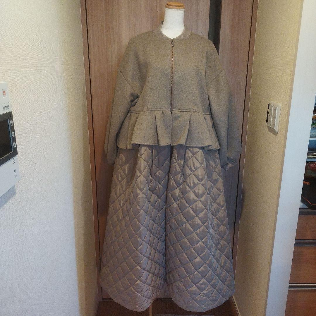 そ*マ様 CAROLINA GLASER(カロリナグレイサー) キルティングフリ