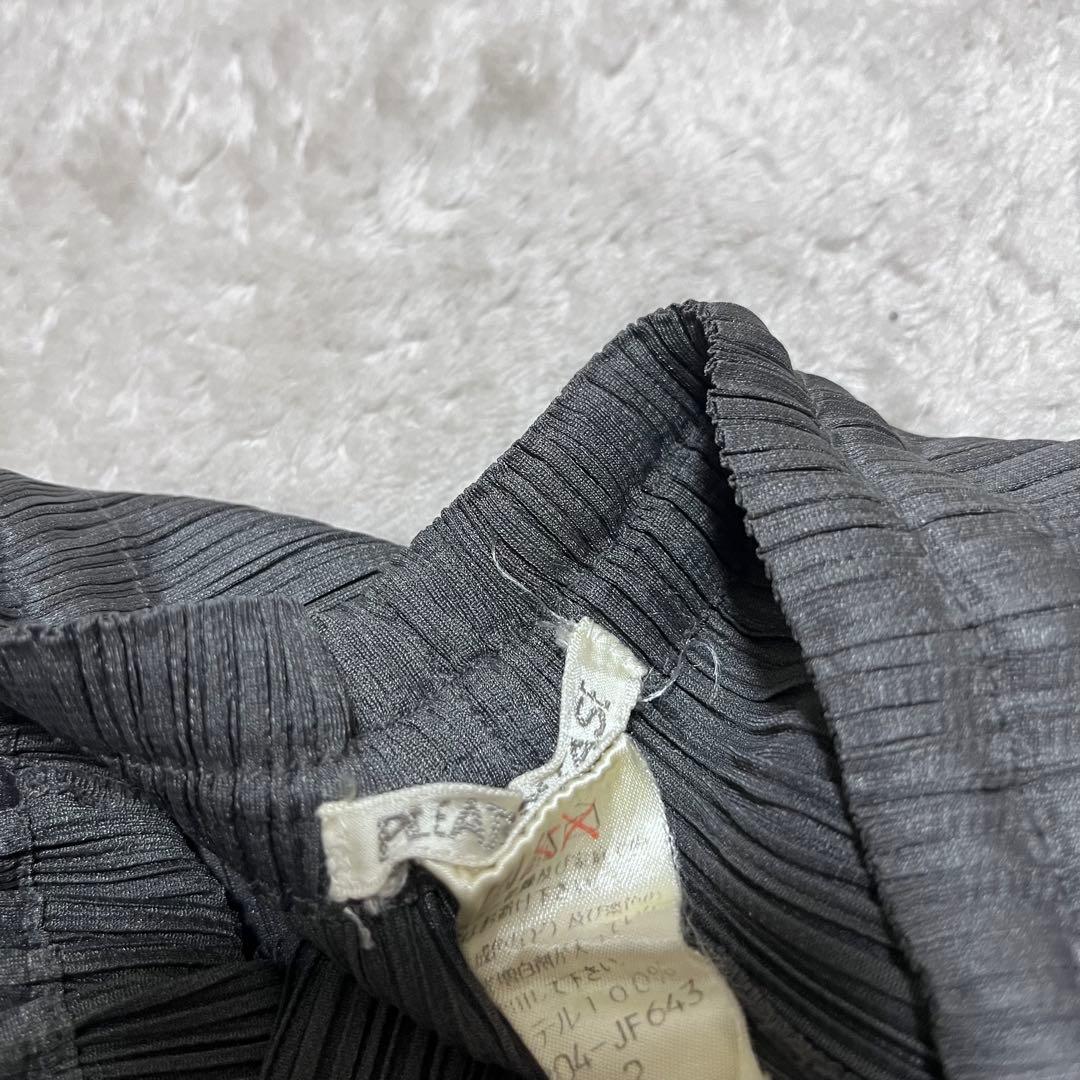 usagihime_4　イッセイミヤケ　ワイド　ストレートパンツ　グレー