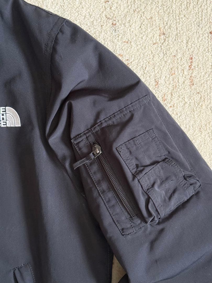 ノースフェイス インサーレーションボンバージャケット ブラック L