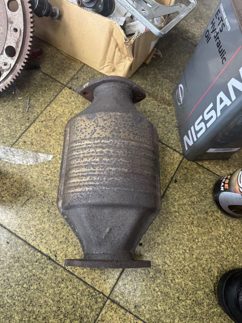 GX100 前期　純正　触媒　レア