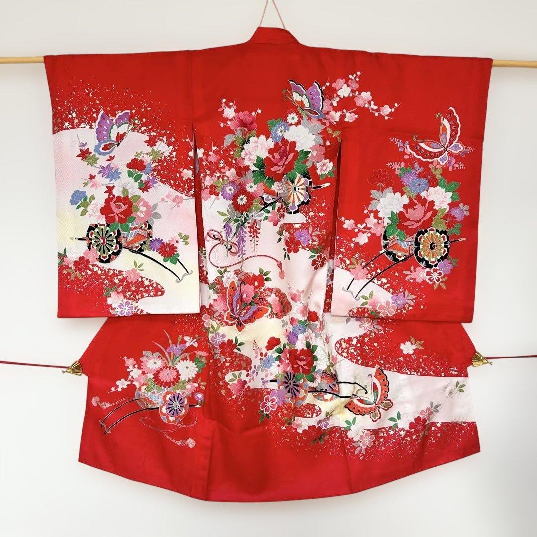 着物　お宮参り　産着　祝着　花車　蝶　四季草花　女の子　襦袢付き　クリーニング済