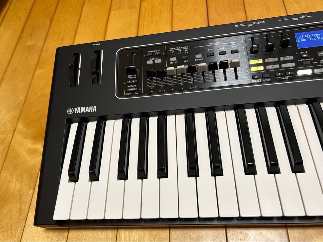 YAMAHA CK61 ステージキーボード　ケース、ペダル、スタンド、イスセット