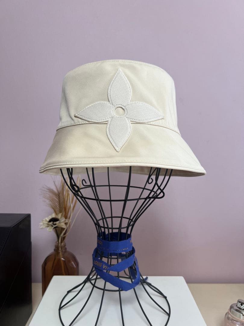 値下げ！Louis Vuitton バケットハット ベージュ キャンバス