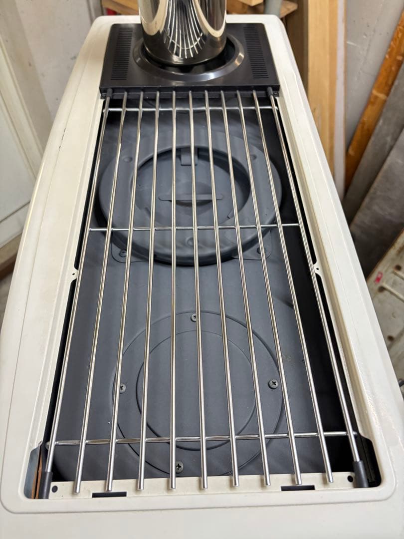 煙突型石油ストーブ　サンポットKSH-709KC K 2012年製