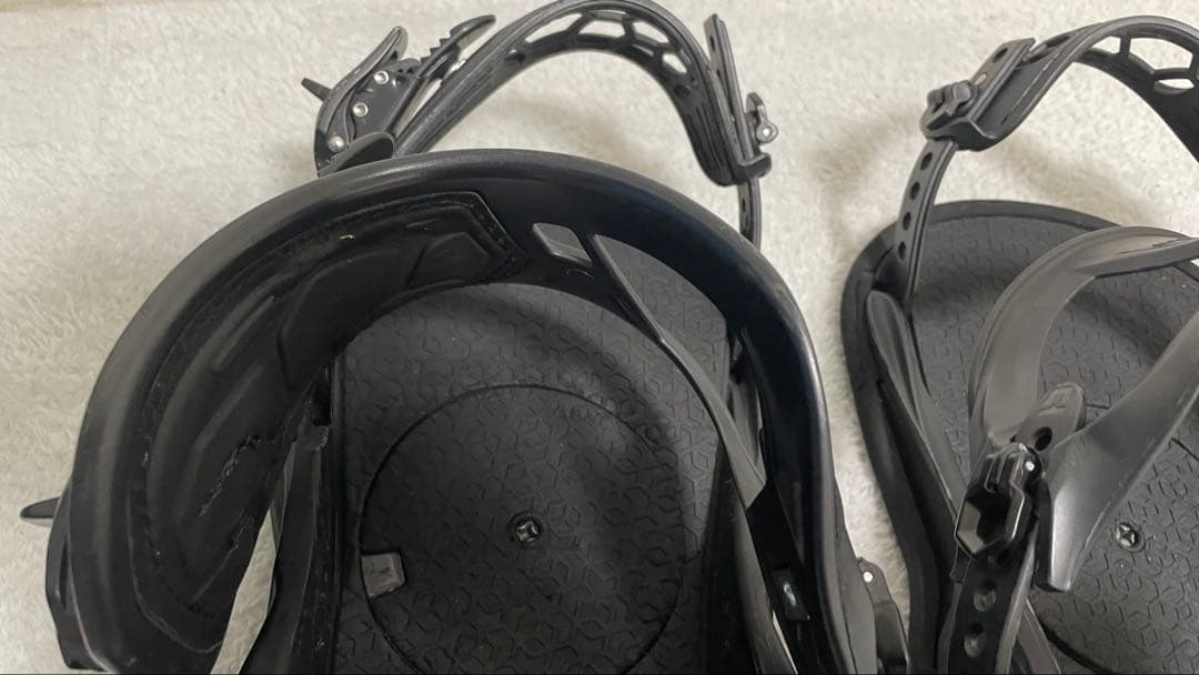 ユニオン　ストラータ　Mサイズ　スノーボード ビンディング　UNION