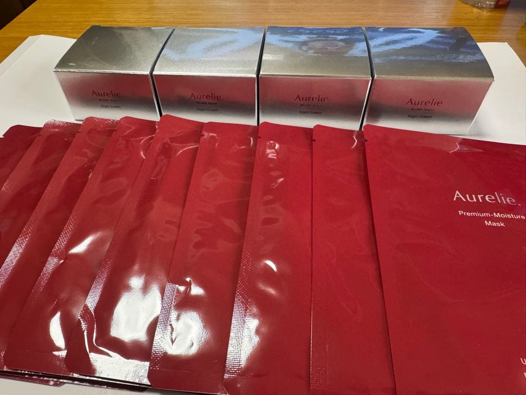 Aurelie リンクルリペアナイトクリーム プレミアムモイスチャーマスク