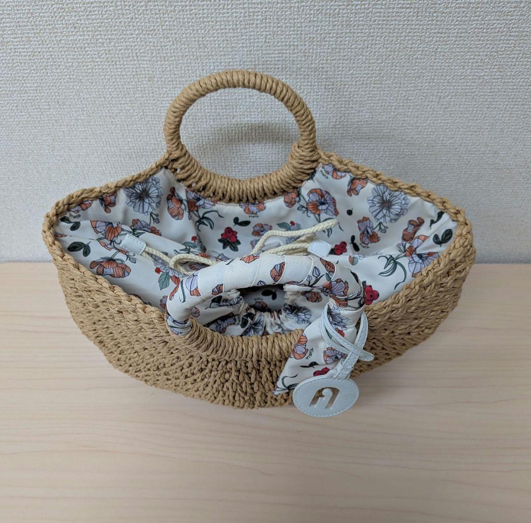FURLA　フルラ 　かごバッグ