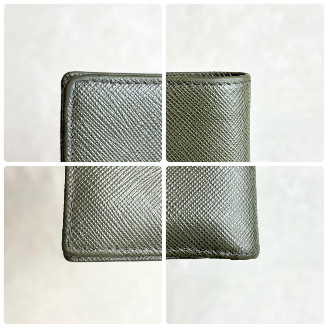 【美品✨/現行】プラダ 二つ折り財布 サフィアーノレザー カーキ RFID搭載