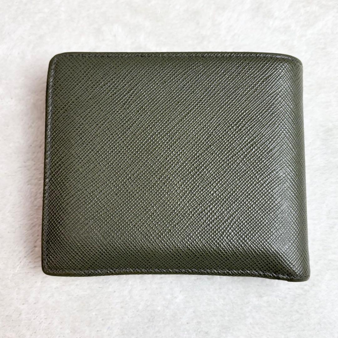 【美品✨/現行】プラダ 二つ折り財布 サフィアーノレザー カーキ RFID搭載