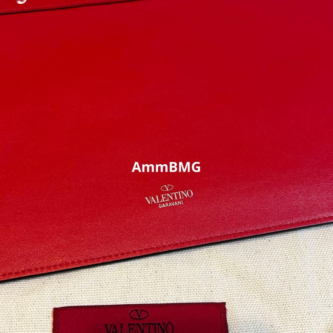 T*E様 Valentino LOVE レザー クラッチバッグ レッド 限定品