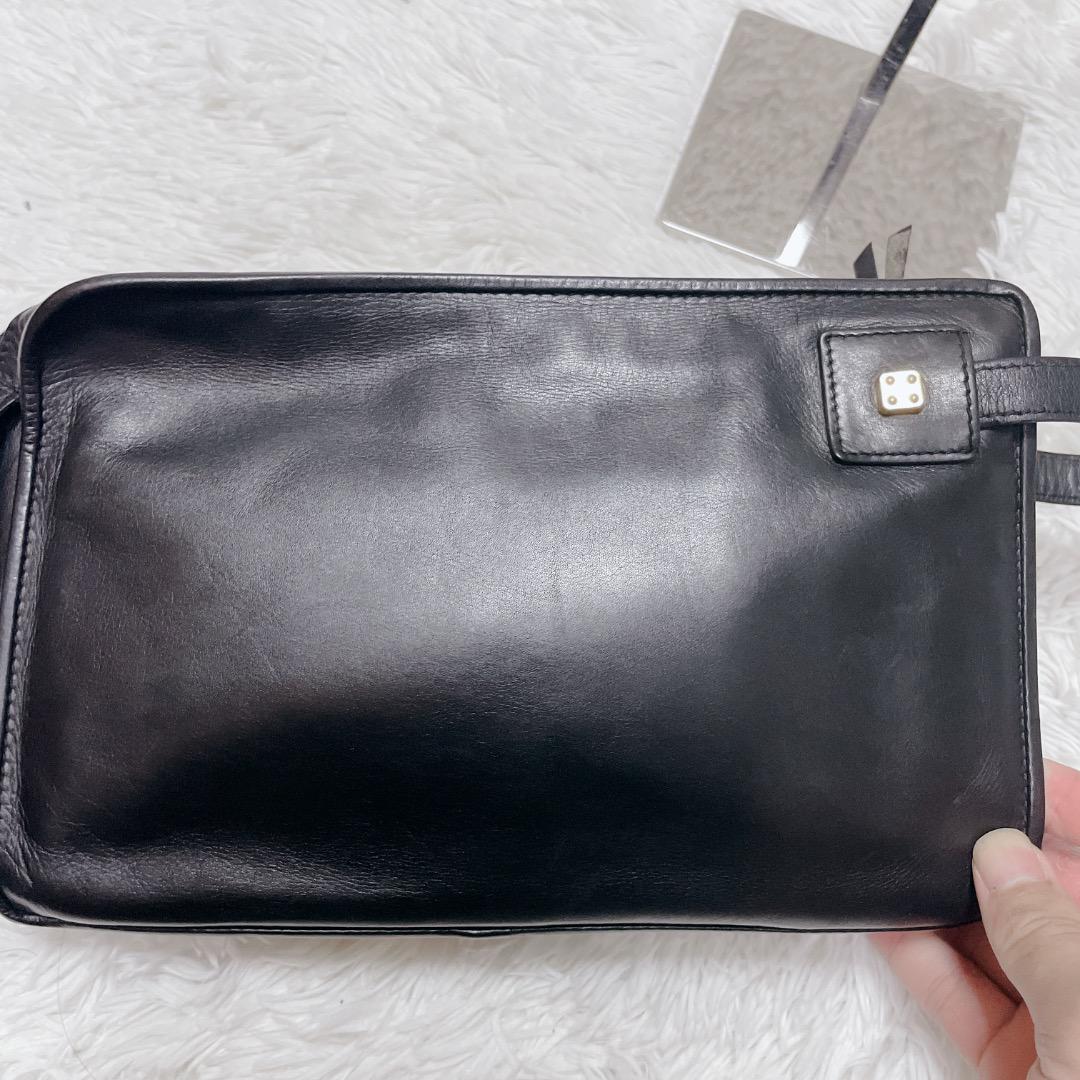 ロエベ　セカンドバッグ　本革　ブラック　ゴールド金具　クラッチバッグ　黒色