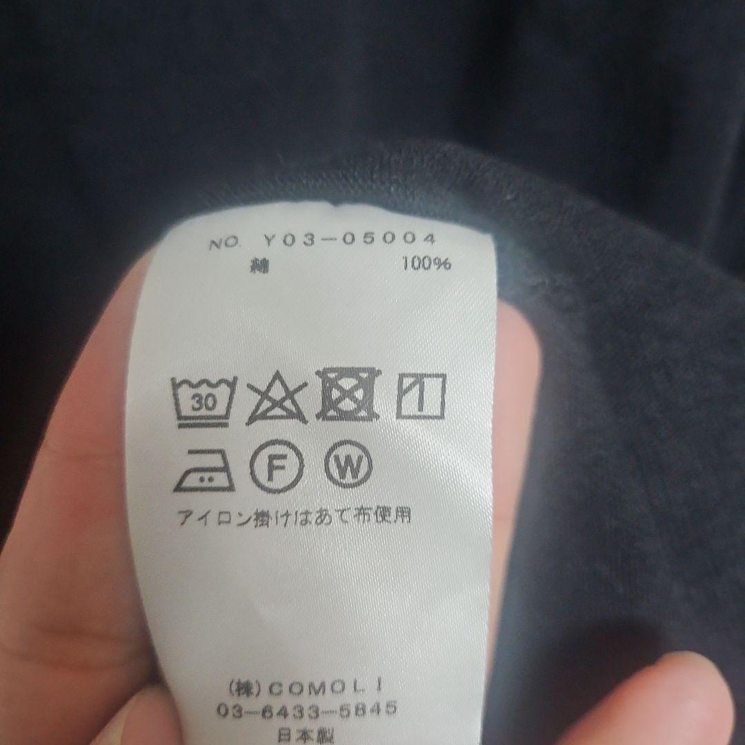 comoliフットボールTサイズ2ブラック