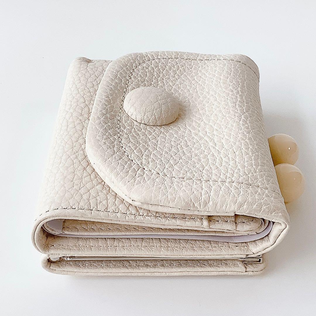 新品★ジルスチュアート★ルナティ がま口３つ折り財布ミニ財布★アイボリーホワイト