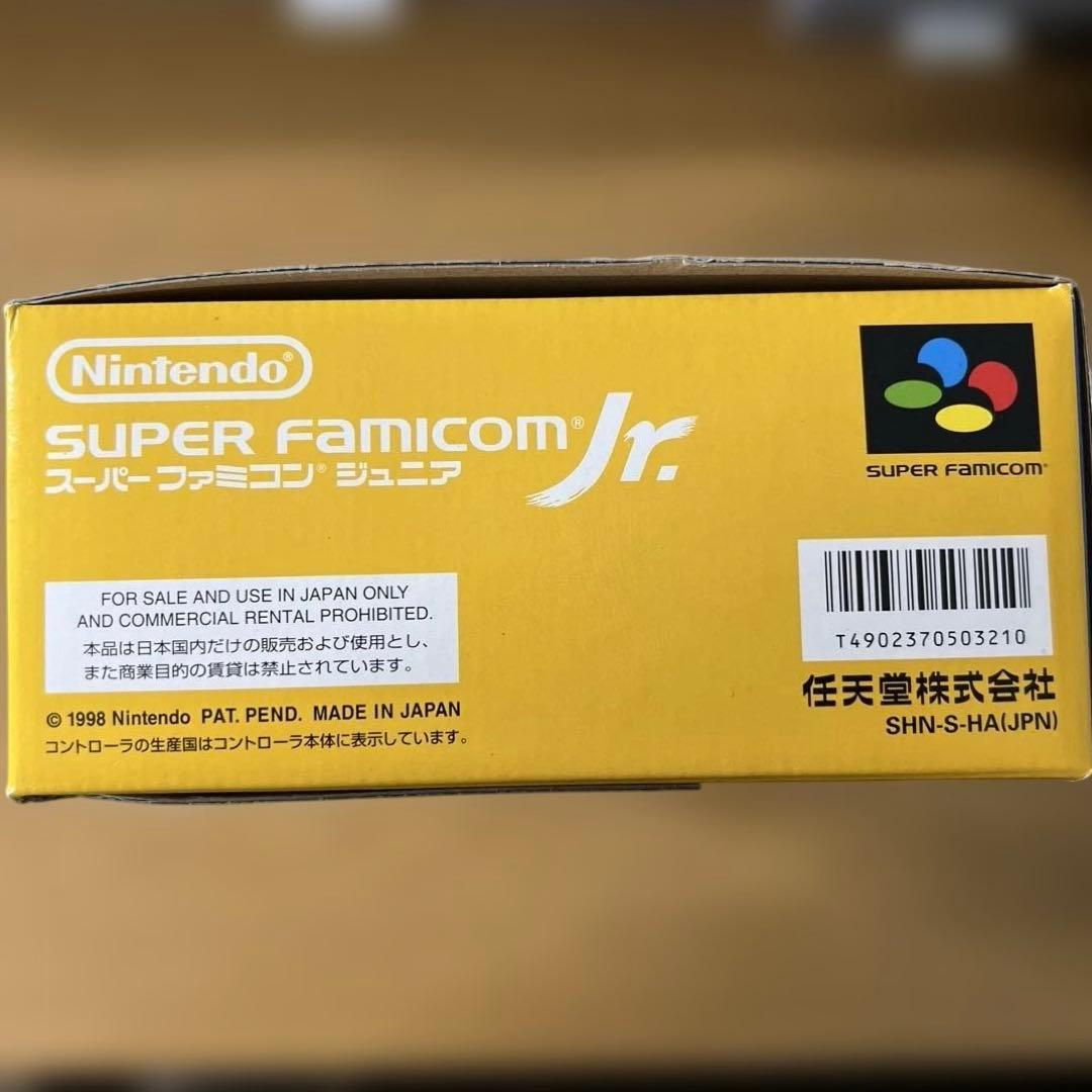 Nintendo 旧世代ゲーム機本体 SHVC-101