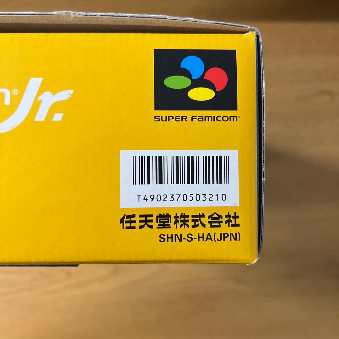 Nintendo 旧世代ゲーム機本体 SHVC-101