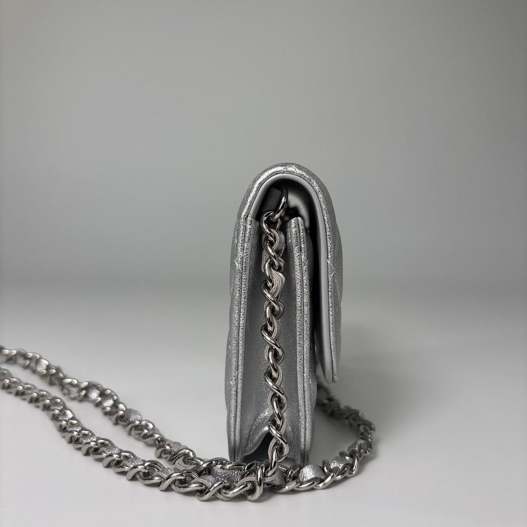 新品未使用 シャネル マトラッセ スターモチーフ ショルダーバッグ レディース