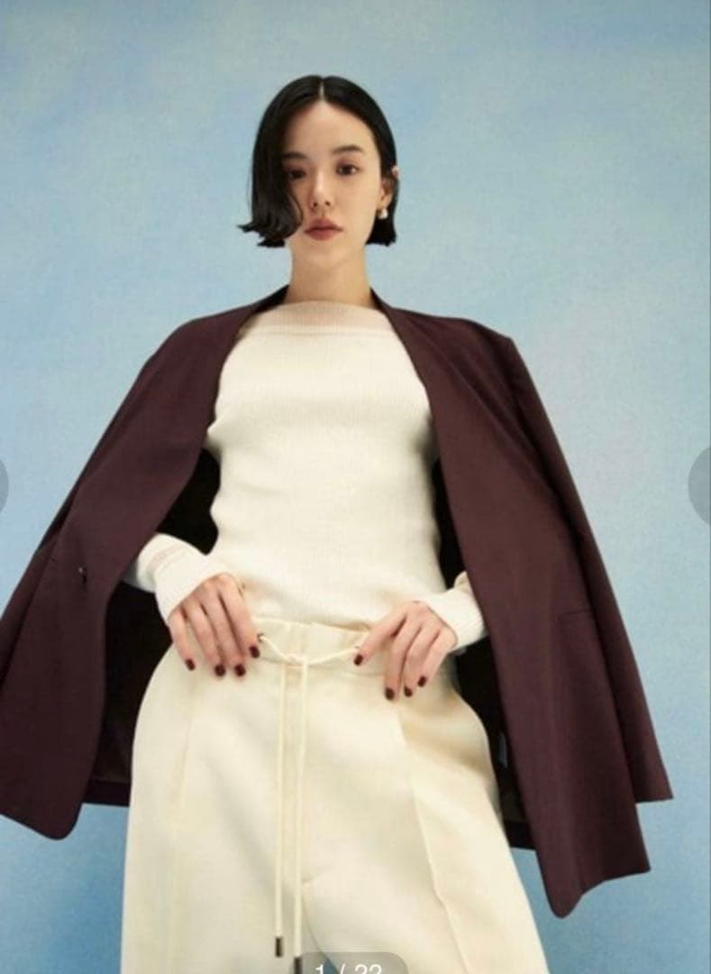 MIESROHE ミースロエ　リラクシーノーカラージャケット　新品未使用