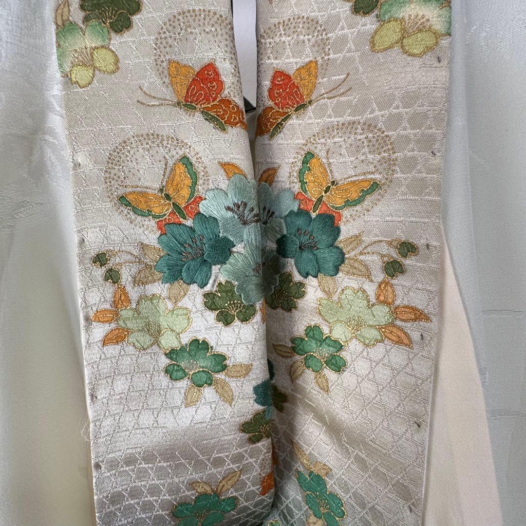 超美品　正絹　長襦袢　袖無双　着物　125　刺繍半衿　半衿付　半襟付　緑　黄緑