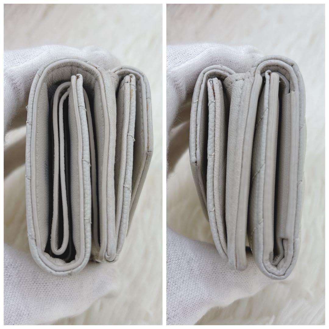 美品✨サンローラン 折り財布 キャビアスキン YSLロゴ レザー アイボリー