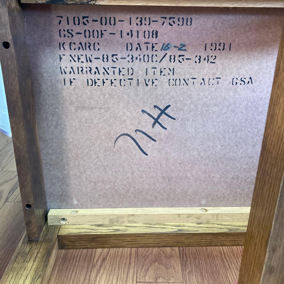 サイドテーブル　木製　ヴィンテージ　テーブル　蚤の市　アンティーク