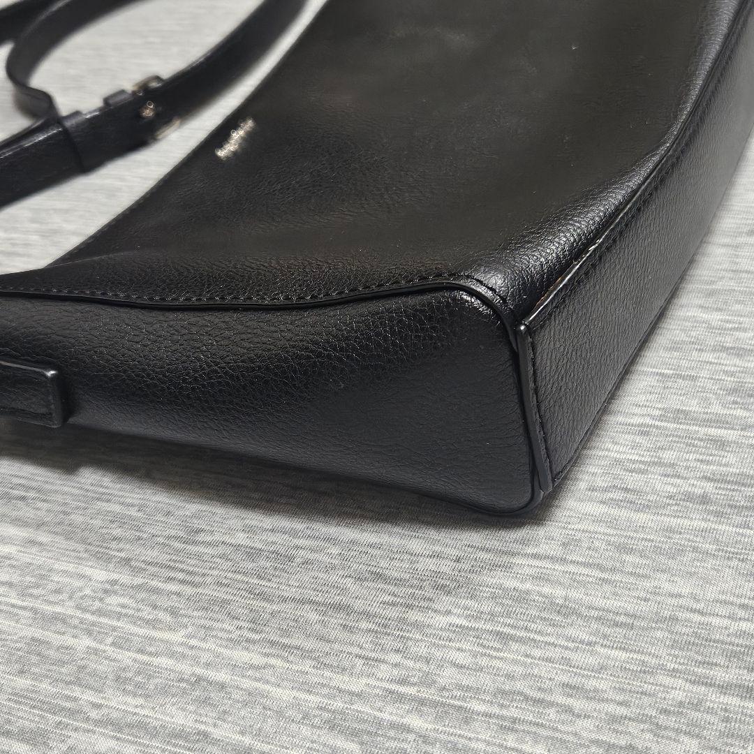 【ebtsu】agnes b. アニエスベー ショルダーバック　レザー