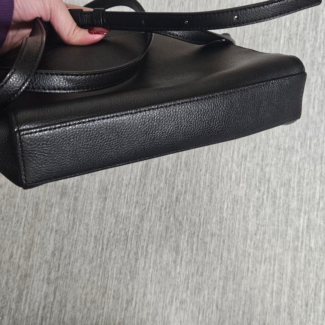 【ebtsu】agnes b. アニエスベー ショルダーバック　レザー