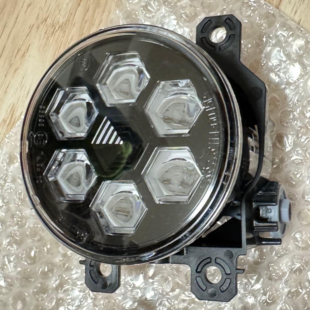 BT5 新車外し　標準　LEDフォグランプ