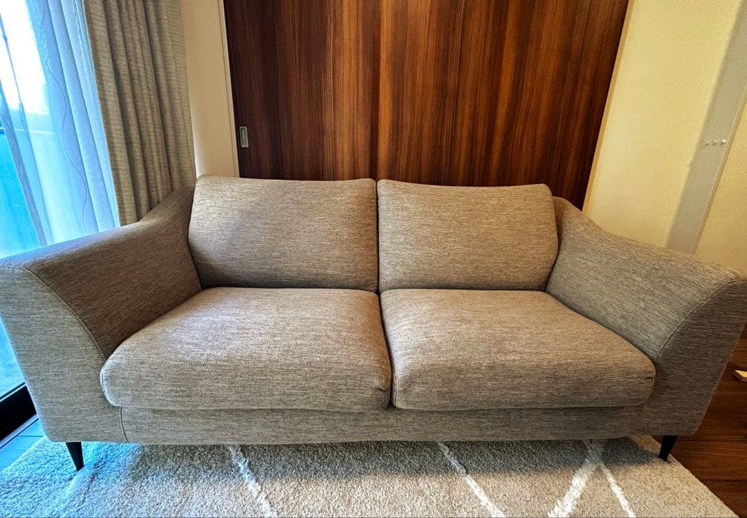 定価7万円2023年購入　ニトリ ワイドソファ