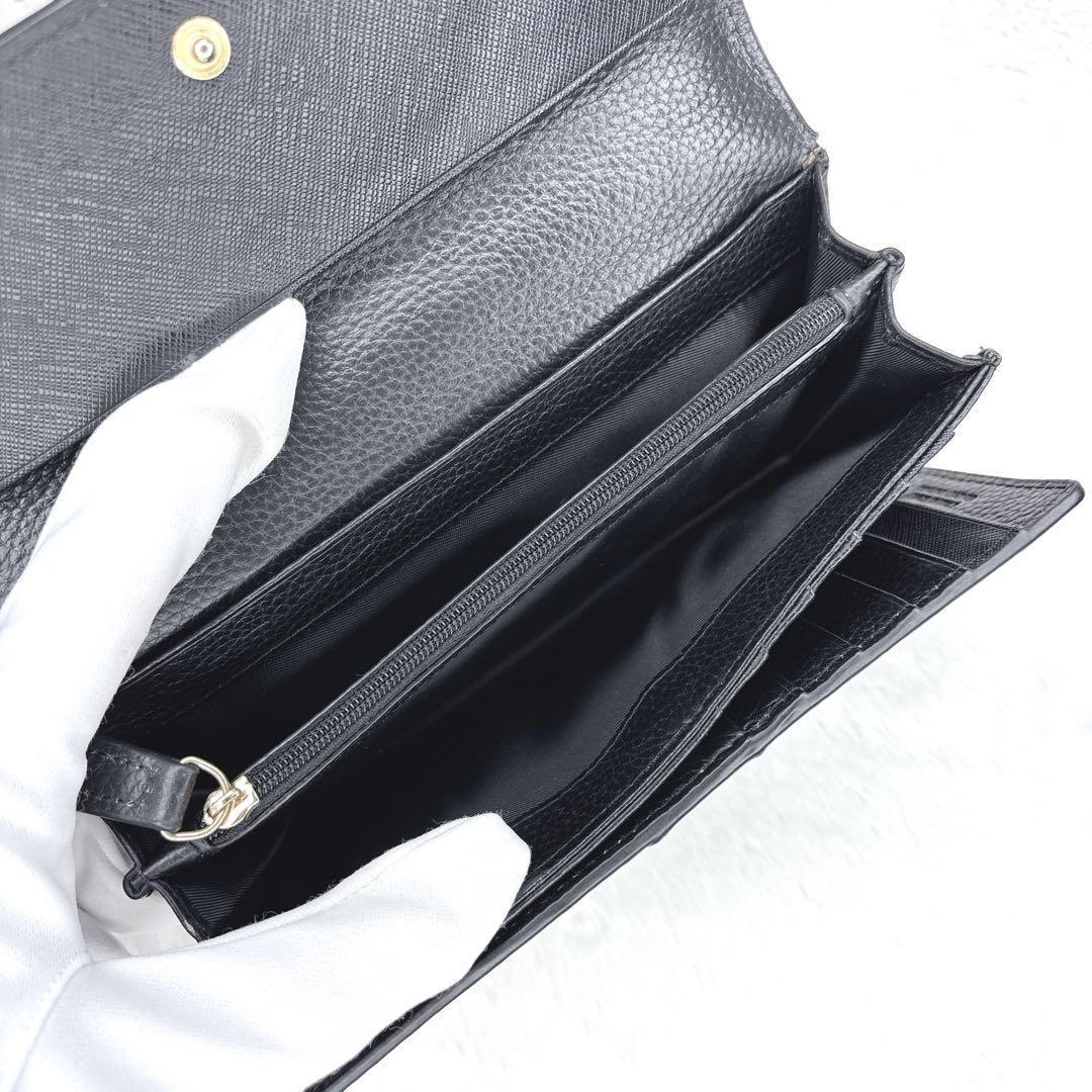 Vivienne Westwood オーブ金具 エンボスレザー 三つ折り財布