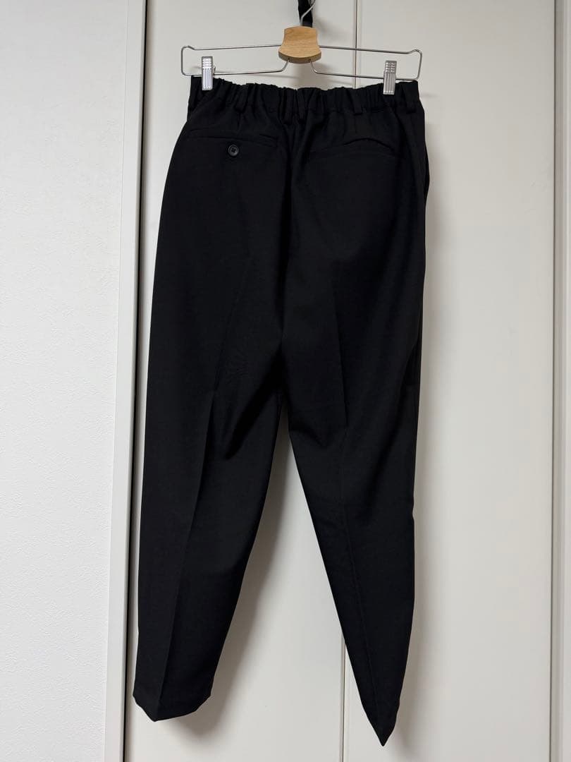 MBスタンダードテーパードスラックス ブラック Sサイズ